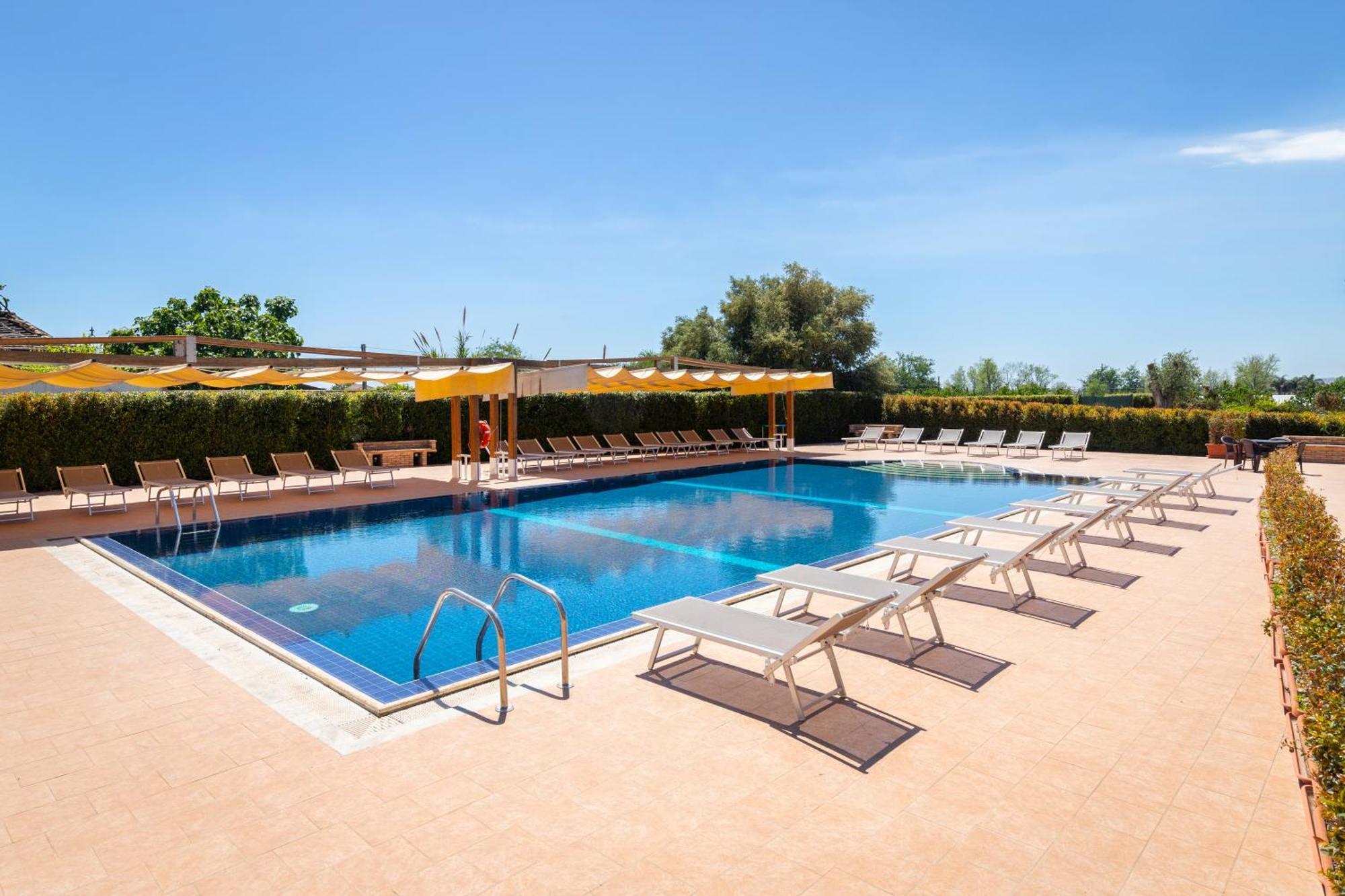 La Terra Dei Sogni Country Hotel Fiumefreddo di Sicilia Cameră foto